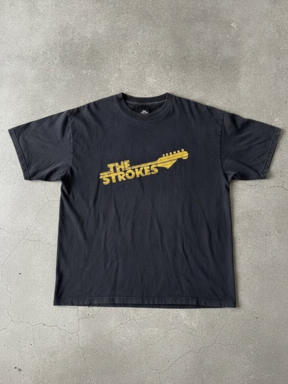 The Strokes Guitar Graphic T-Shirt Black Vintage Rock Band Music Tee